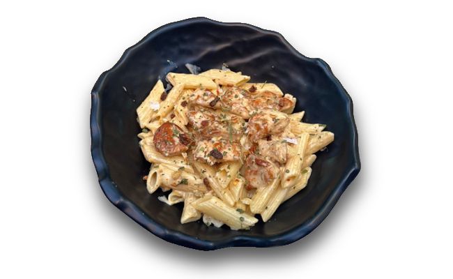 Makarna Dünyası (Tavuklu)